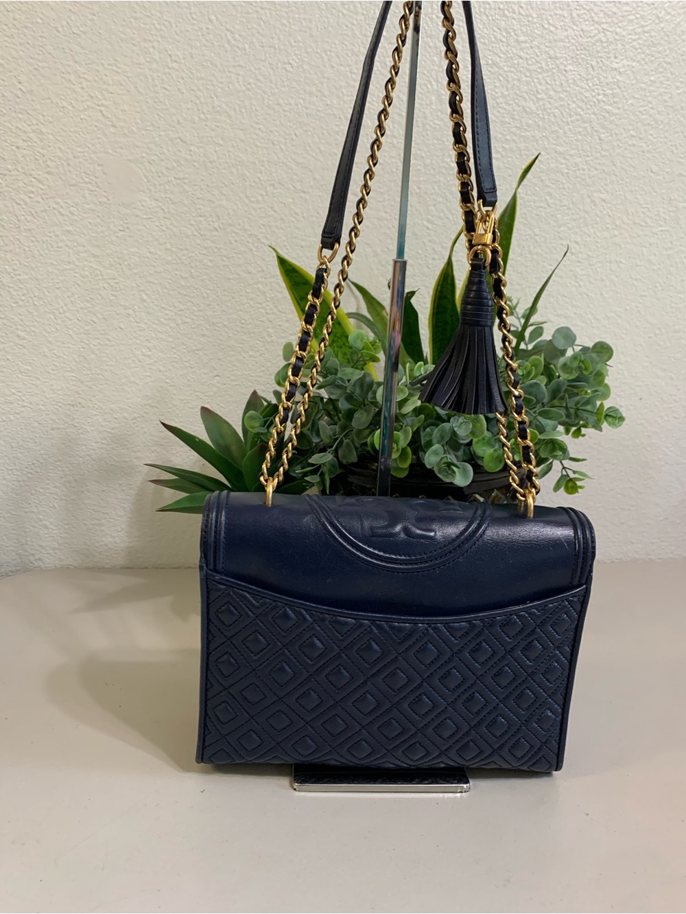 ππ Tory Burch Navy Fleming Quilted Leather Shoulder Bag - Picture 2 of 12